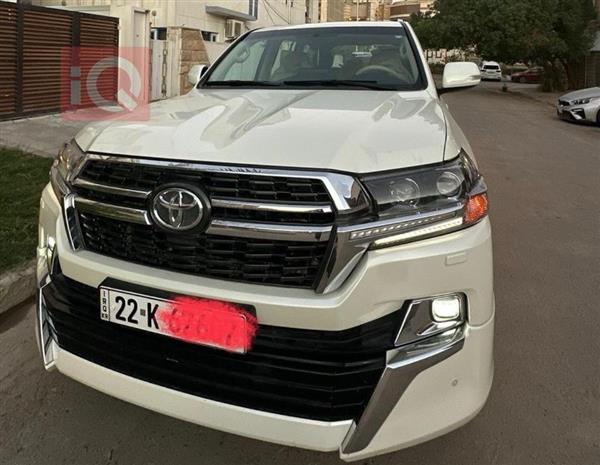 Toyota for sale in Iraq